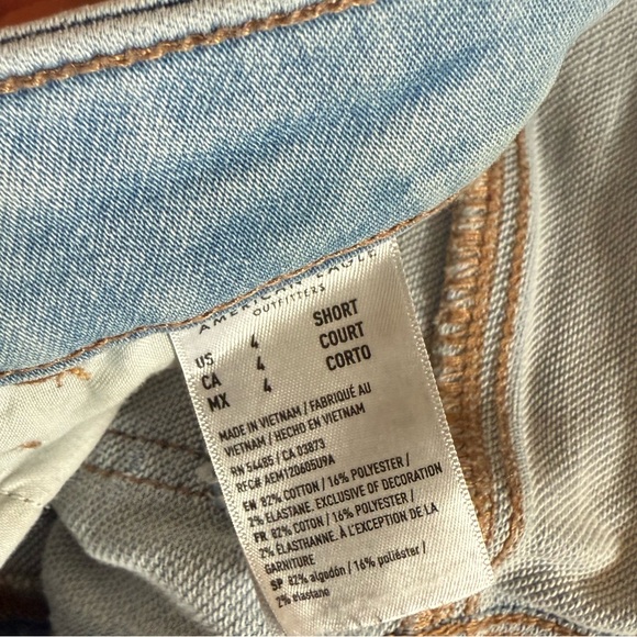 American Eagle Soft Knit Distressed Jegging, Size 4 Short - Picture 3 of 4